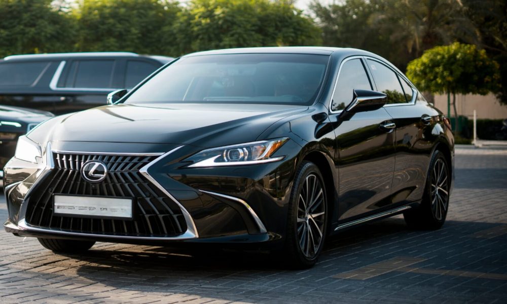 Lexus Es350 Riyadh Limousine
